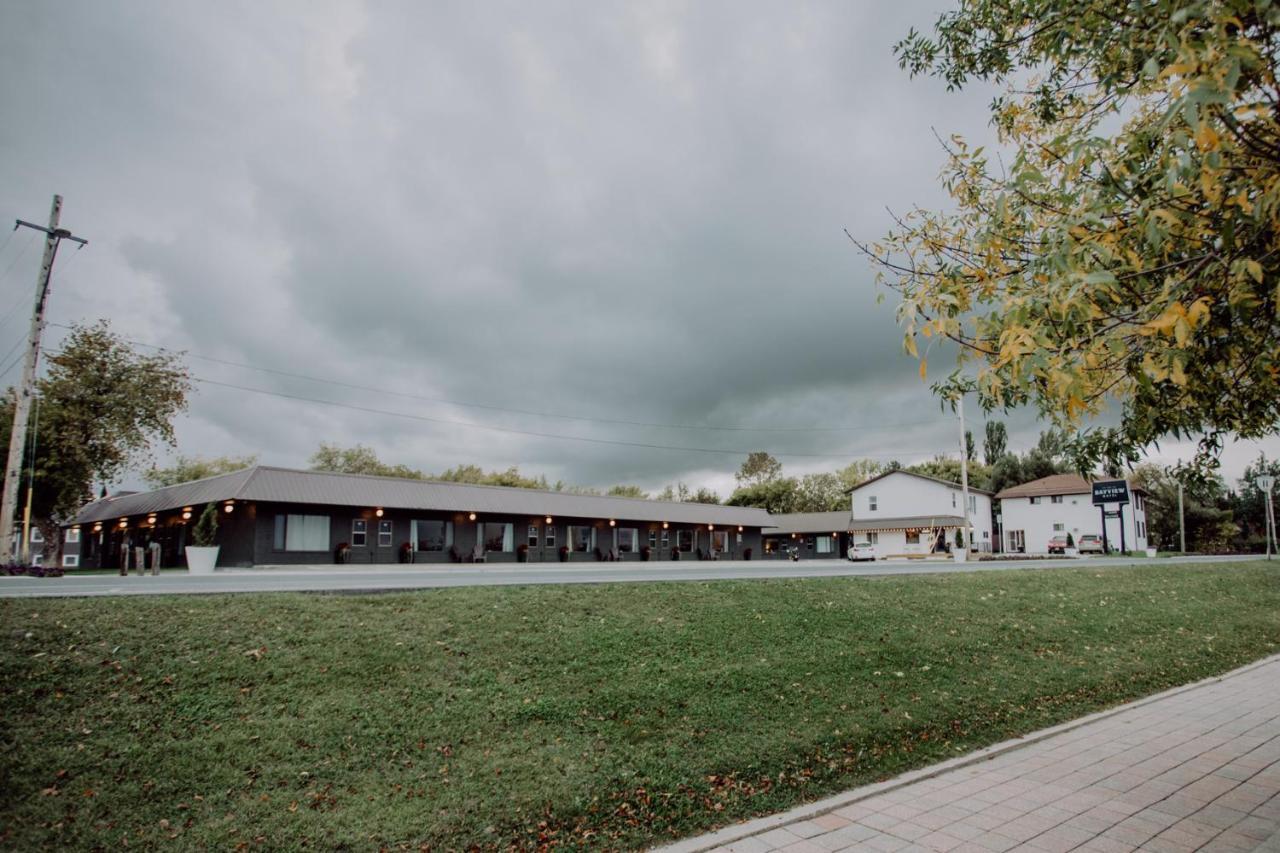 Hotel The Bayview - Frances, On - Lakeside 2*